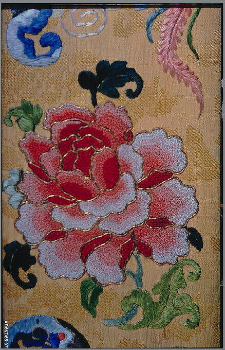 Woman's Informal Robe with Garden Roundels, Silk and metallic thread embroidery on plain-weave silk, China