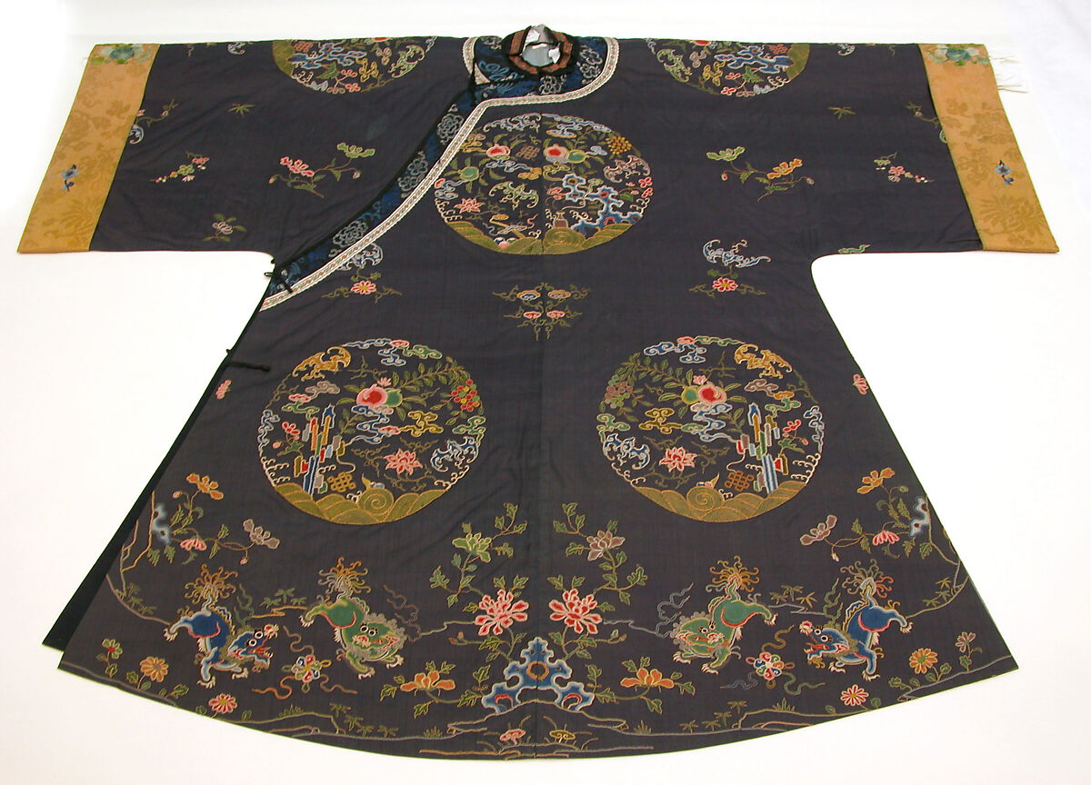 Woman's Informal Robe with Garden Roundels, Silk and metallic thread embroidery on plain-weave silk, China 