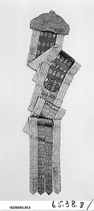 Buddhist Temple Streamer (one of a pair), Guard: wood;  streamers: silk, metallic thread;  appliqué: silk, metallic thread;  lining: silk, China 