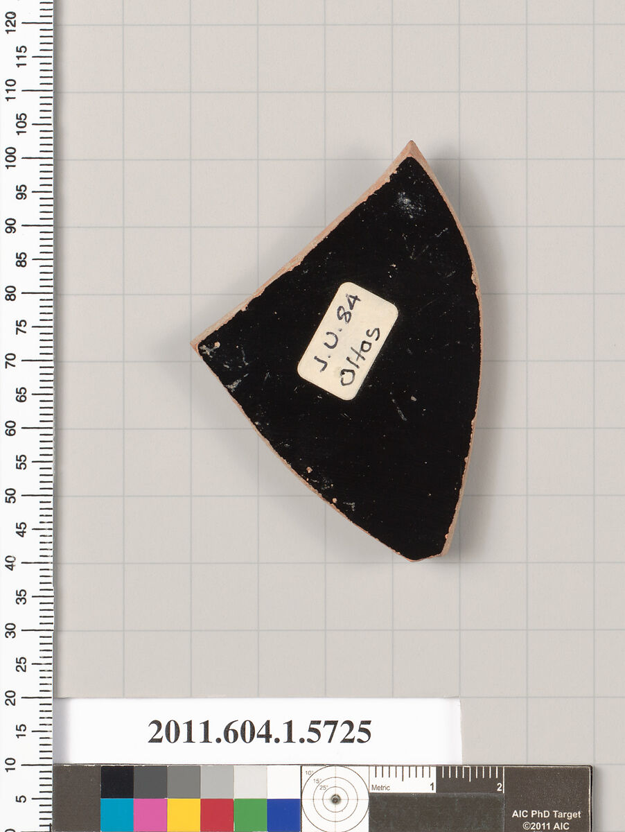 Terracotta fragment of a kylix: eye-cup  (drinking cup), Attributed to Oltos [DvB], Terracotta, Greek, Attic