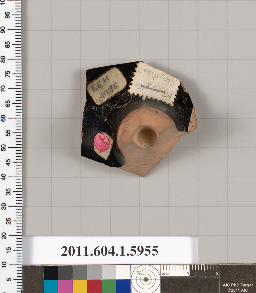 Terracotta fragment of a kylix (drinking cup), Attributed to Skythes [DvB], Terracotta, Greek, Attic