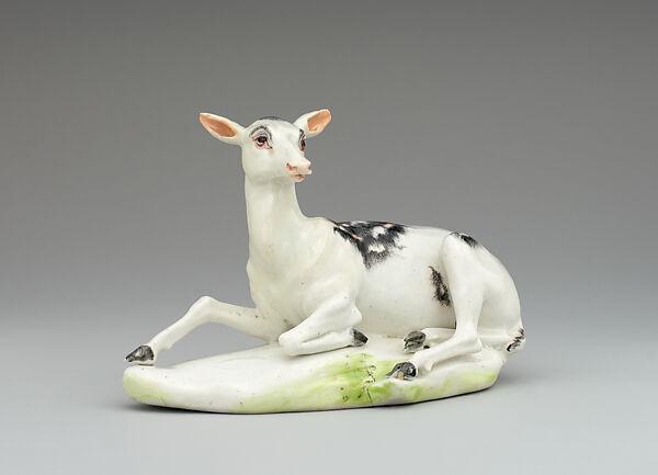 Recumbent doe, Pottery, British 