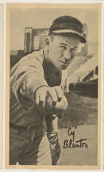 "Cy" Blanton, from the Goudey Wide Pen Premiums series (R314) issued by the Goudey Gum Company, Issued by the Goudey Gum Company, Photolithograph 