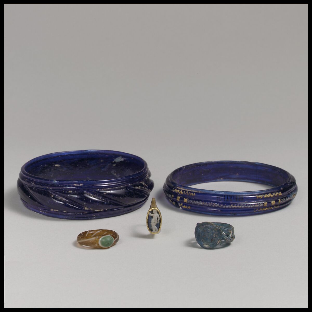 Glass rings and bracelets, Greek and Roman 