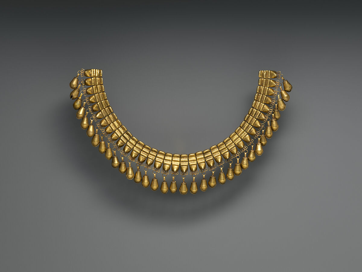 Necklace with Beads in the Shape of Jaguar Teeth, Gold, Mixtec (Ñudzavui)