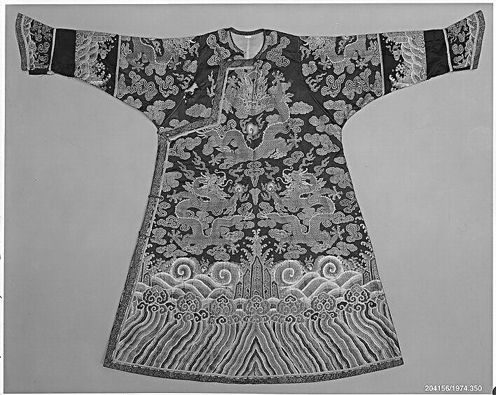 Woman's Imperial State Robe, Silk, metallic thread, China 