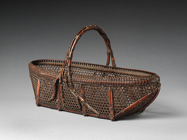 Boat-Shaped Flower Basket (Funa-gata Hanakago), Maeda Chikubōsai I (Japanese, 1872–1950), Timber bamboo, dwarf bamboo, and rattan, Japan 