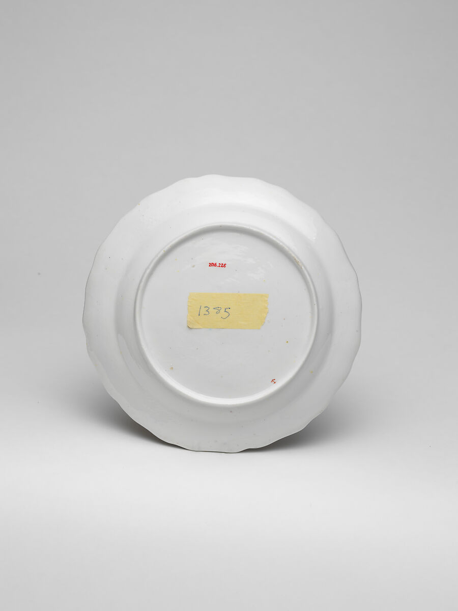 Botanical plate with spray of fruiting fig, Chelsea Porcelain Manufactory (British, 1745–1784, Red Anchor Period, ca. 1753–58), Soft-paste porcelain, British, Chelsea