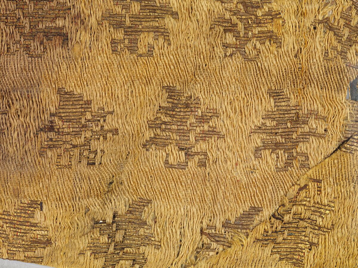 Textile fragment with floral pattern, Silk Lampas, China