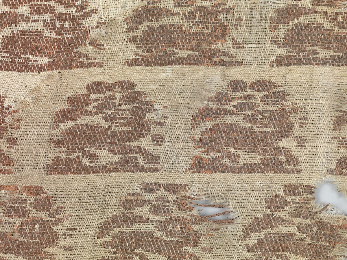 Textile fragment with rabbits, Warp-faced plain weave silk brocaded with gilt paper strips, China
