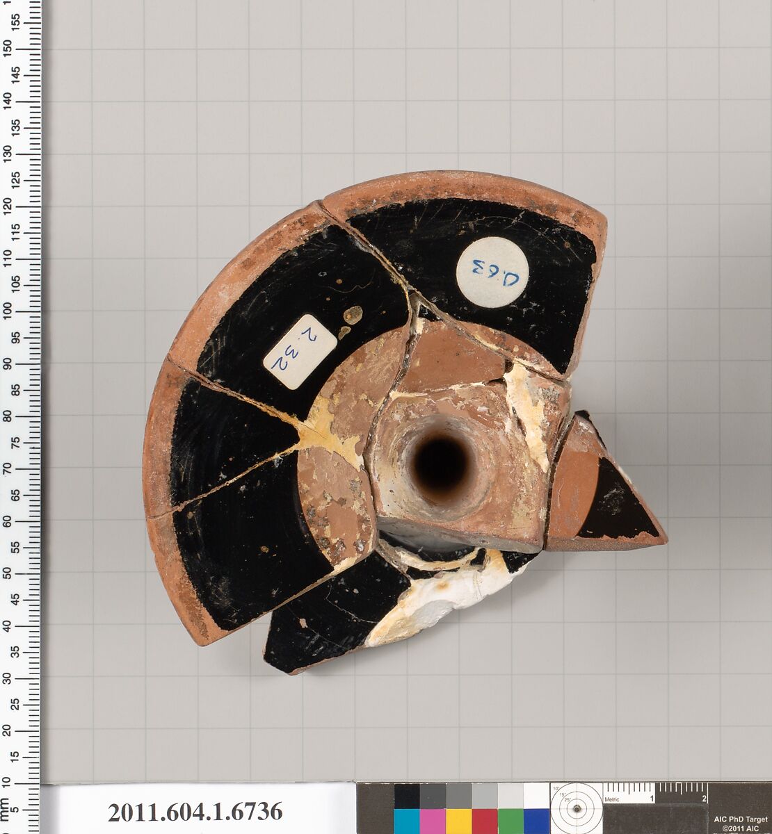 Terracotta fragment of a kylix (drinking cup), Attributed to Makron [DvB], Terracotta, Greek, Attic