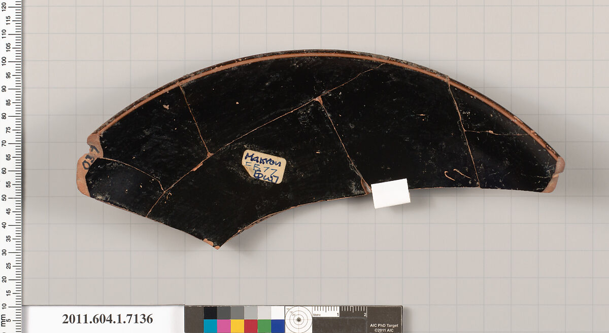 Terracotta fragment of a kylix (drinking cup), Attributed to Makron [Dyfri Williams], Terracotta, Greek, Attic