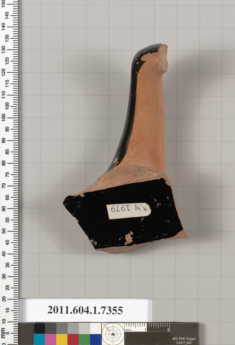 Terracotta fragment of a kylix (drinking cup), Attributed to Makron [DvB], Terracotta, Greek, Attic