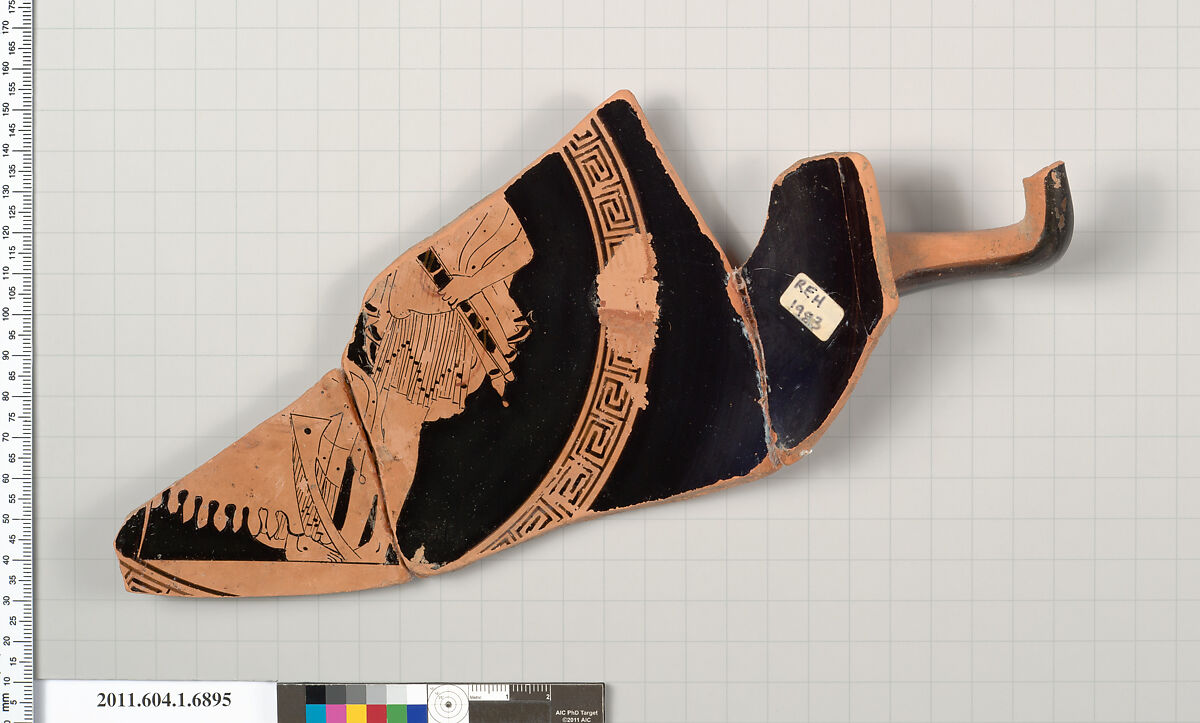 Terracotta fragment of a kylix (drinking cup), Attributed to the Briseis Painter [DvB], Terracotta, Greek, Attic 