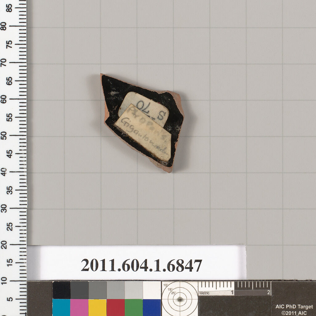 Terracotta fragment of a kylix (drinking cup), Attributed to the Painter of the Paris Gigantomachy [DvB], Terracotta, Greek, Attic