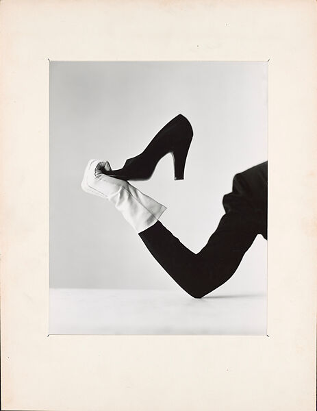 Glove and Shoe, New York, Irving Penn (American, Plainfield, New Jersey 1917–2009 New York), Gelatin silver print 