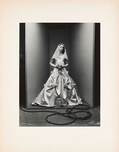 Mrs. Amory Carhart, New York, Irving Penn (American, Plainfield, New Jersey 1917–2009 New York), Gelatin silver print 