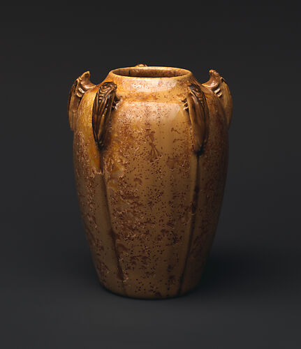 Vase with cicadas