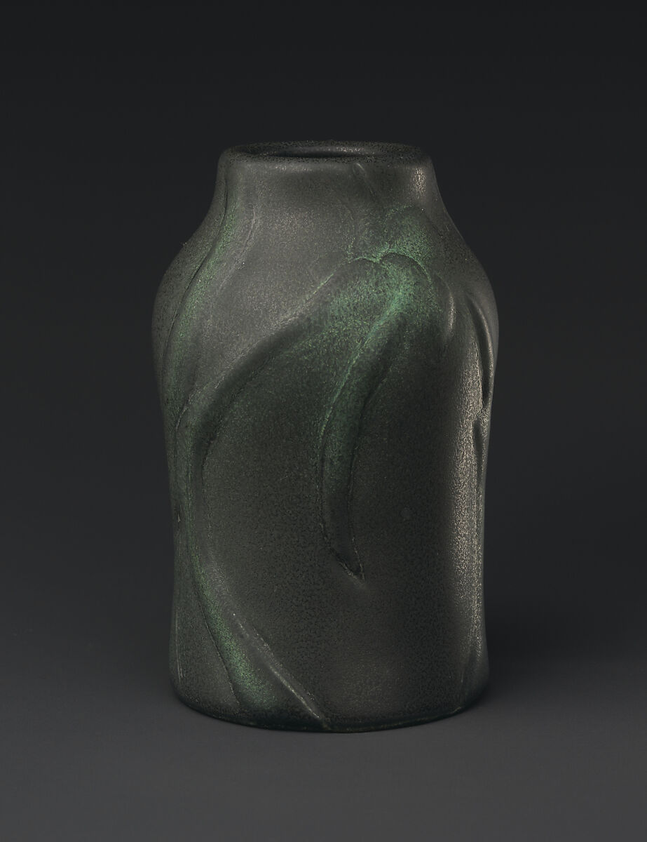 Vase, Artus Van Briggle (American, Felicity, Ohio 1869–1904 Colorado Springs, Colorado), Stoneware, American 