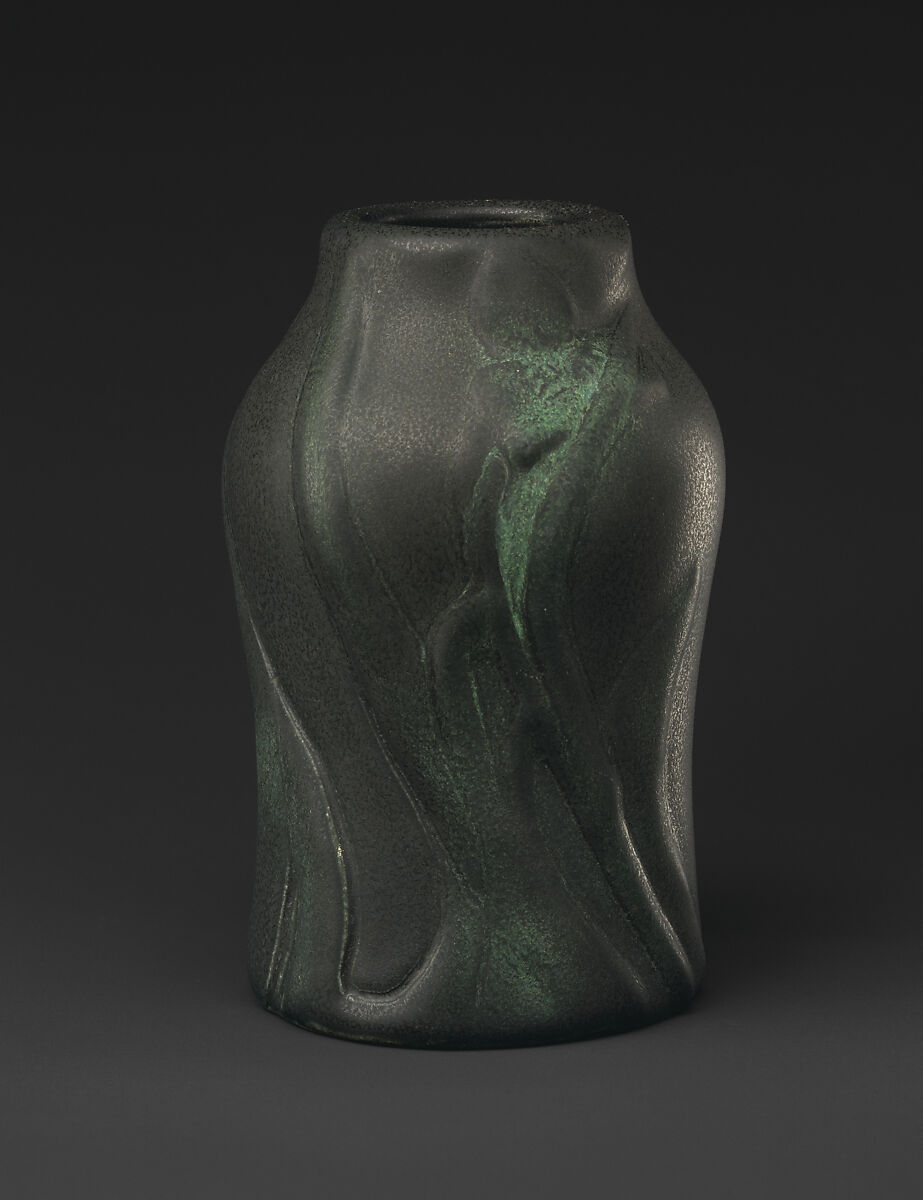 Vase, Artus Van Briggle (American, Felicity, Ohio 1869–1904 Colorado Springs, Colorado), Stoneware, American