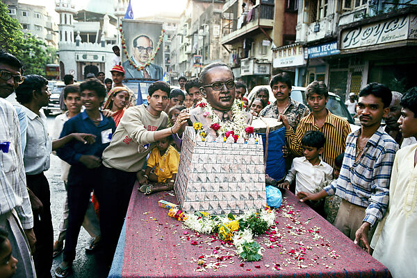 Dr. B.R. Ambedkar's Birth Anniversary Celebrations, Bombay, Maharashtra, Raghubir Singh (Indian, 1942–1999), Chromogenic print 