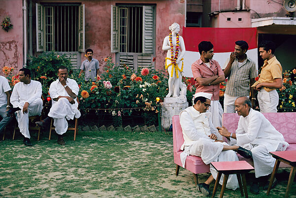 A Marwari Wedding Reception in South Calcutta's Singhi Park, Calcutta, West Bengal, Raghubir Singh (Indian, 1942–1999), Chromogenic print 