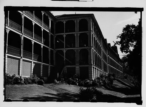 [Sixteen 35mm Film Frames on Uncut Roll: Hotels, Bedford Springs, Pennsylvania], Walker Evans (American, St. Louis, Missouri 1903–1975 New Haven, Connecticut), Film negative