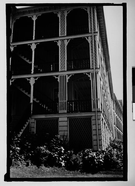 [Sixteen 35mm Film Frames on Uncut Roll: Hotels, Bedford Springs, Pennsylvania], Walker Evans (American, St. Louis, Missouri 1903–1975 New Haven, Connecticut), Film negative