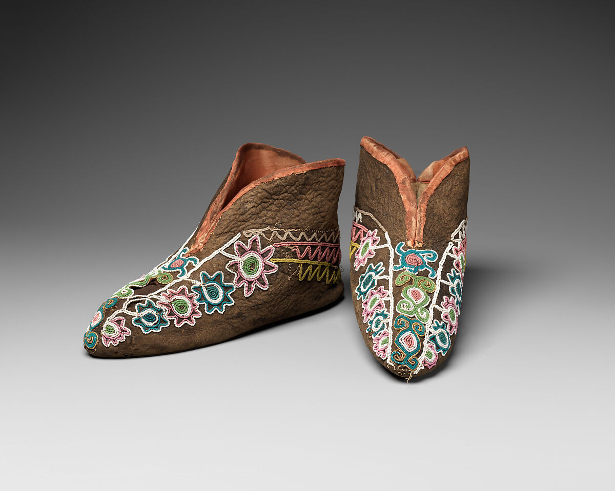Moccasins, Tanned leather, dye,  cotton cloth, silk ribbon, and glass and metal beads, Muscogee/ Creek, Native American 