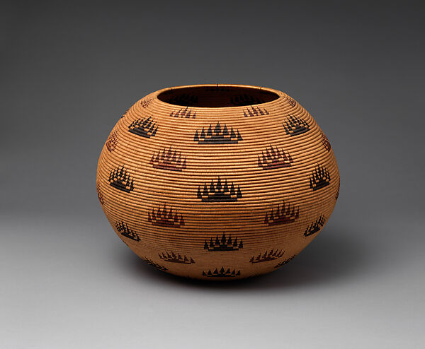 Basket bowl, Louisa Keyser (Washoe, ca. 1831-1925), Willow and redbud shoots, bracken root, and dye, Washoe, Native American 