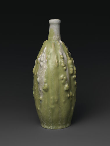 Gourd-shaped vase