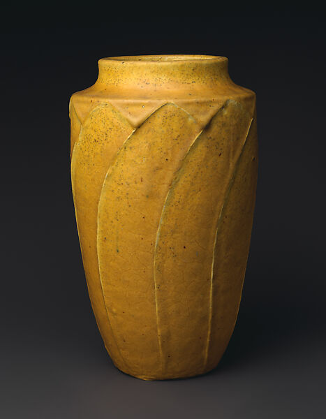 Vase, Grueby Faience Company (1894–ca. 1911), Earthenware, American 