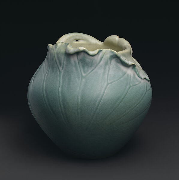Vase with lotus flower, Decorated by Kataro Shirayamadani (American (born Japan), Tokyo 1865–1948 Cleveland, Ohio), Earthenware, American
