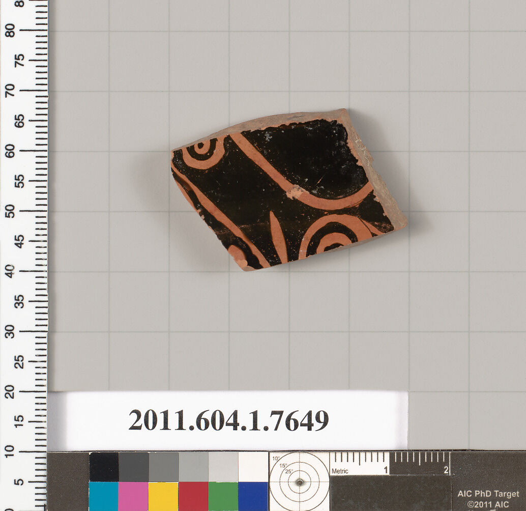 Terracotta fragment of a kylix (drinking cup), Attributed to the Euaion Painter [DvB], Terracotta, Greek, Attic