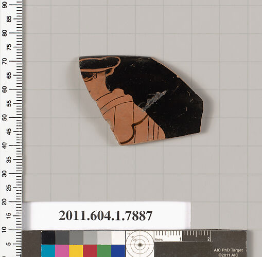 Terracotta rim fragment of a kylix (drinking cup)