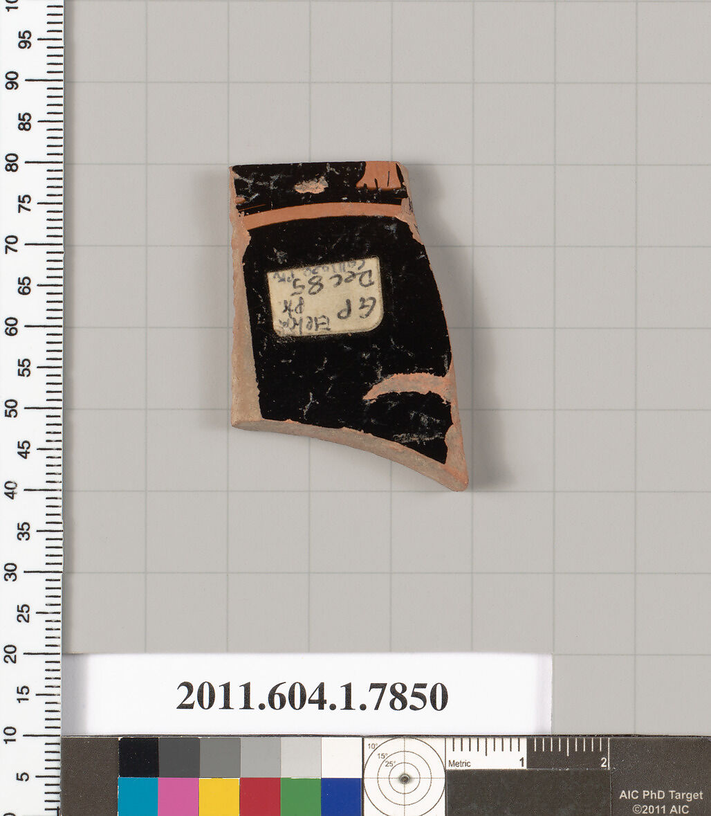 Terracotta fragment of a kylix (drinking cup), Attributed to the Eretria Painter, Terracotta, Greek, Attic