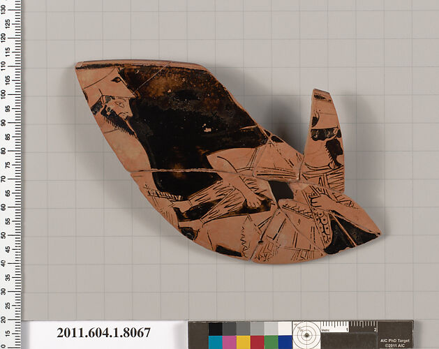 Terracotta rim fragment of a kylix (drinking cup)