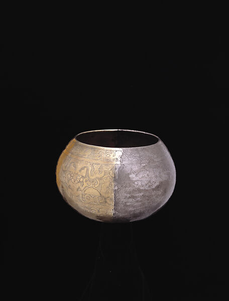 Ceremonial Bowl with Anthropomorphic Figures, Gold, silver, Chimú 