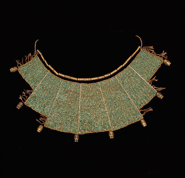 Pectoral, Gold, turquoise, malachite, or chrysocolla, Moche 