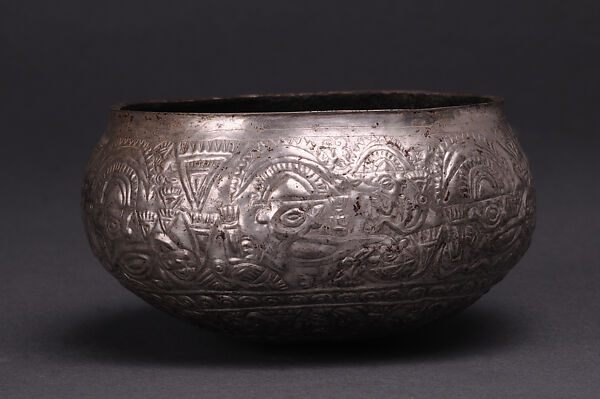 Bowl, Silvered copper, Lambayeque 