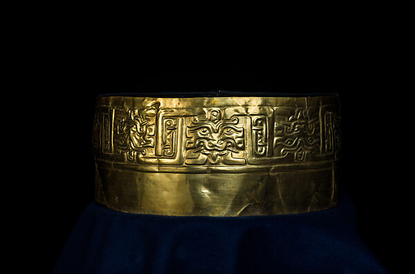 Crown with Five Stylized Feline Faces, Gold, Cupisnique/Chavín 