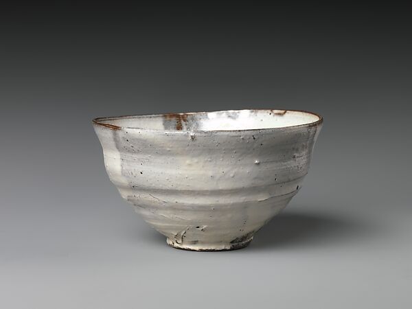 Tea bowl, Tsujimura Shirō (Japanese, born 1947), Stoneware with white slip, Japan
