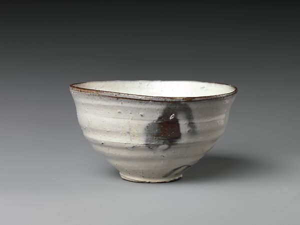 Tea bowl, Tsujimura Shirō (Japanese, born 1947), Stoneware with white slip, Japan
