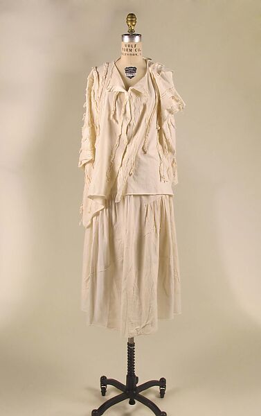 Ensemble, Comme des Garçons (Japanese, founded 1969), (a) cotton, mother-of-pearl; (b) cotton, metal, Japanese 