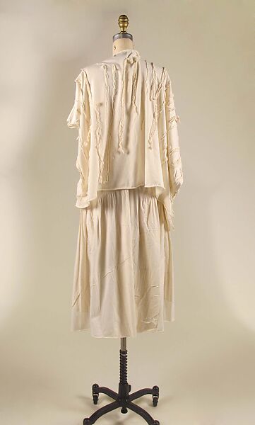 Ensemble, Comme des Garçons (Japanese, founded 1969), (a) cotton, mother-of-pearl; (b) cotton, metal, Japanese