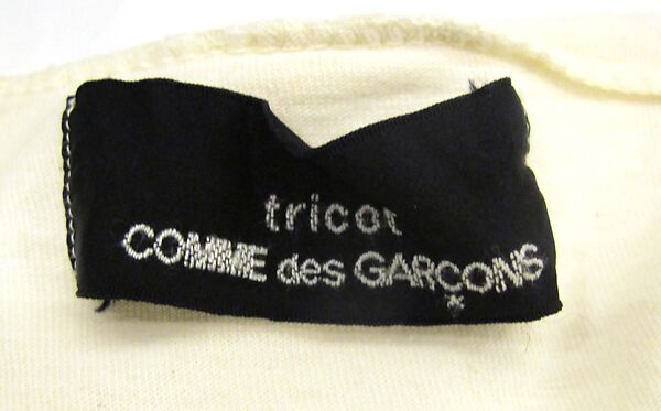 Ensemble, Comme des Garçons (Japanese, founded 1969), (a) cotton, mother-of-pearl; (b) cotton, metal, Japanese