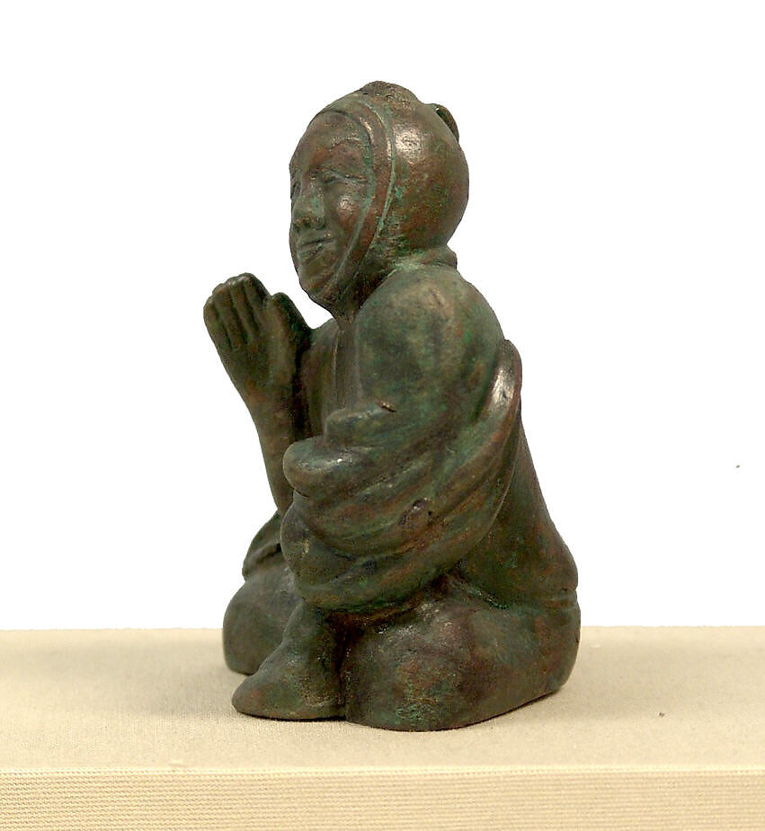 Weight in the Shape of Liubo Game Player, Bronze with lead core, China
