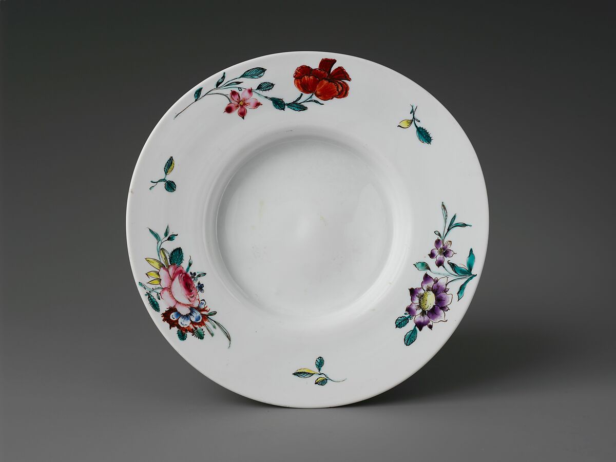Saucer, Opaque glass with enamel decoration, British 