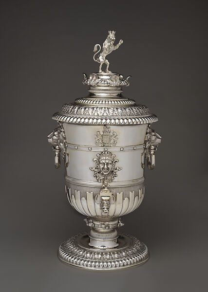 Fountain with the coats-of-arms of Ernest Augustus, bishop of Osnabrück and duke of York surmounted by a lion, Lewin Dedecke  German, Silver, German, Hanover