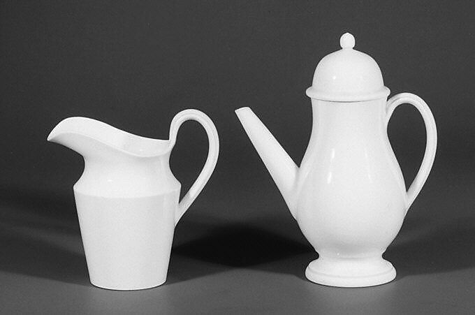 Miniature cream pitcher (part of a set), Soft-paste porcelain, British